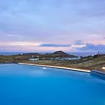 Ξενοδοχείο με διαμερίσματα Almyra 4*