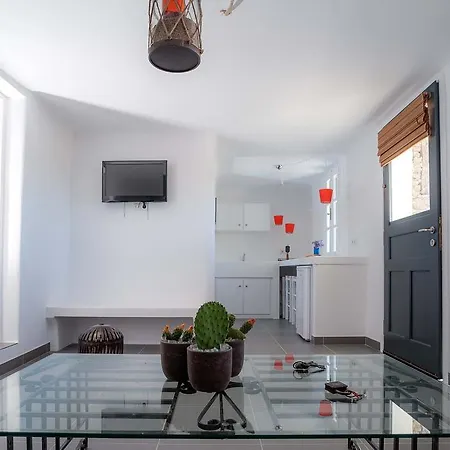 Aparthotel Almyra 3*