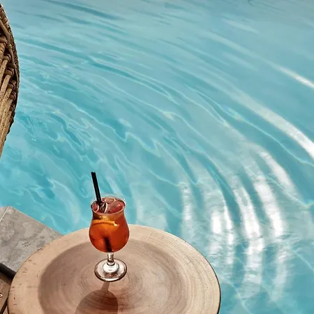 Almyra Apart-hotel Paraga (Mykonos)